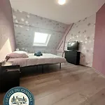 Le Zoe * Бурбур