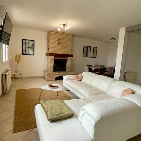 Le Zoe Apartment *