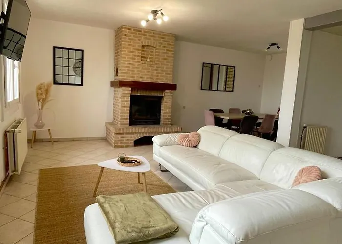 Le Zoe Apartment *
